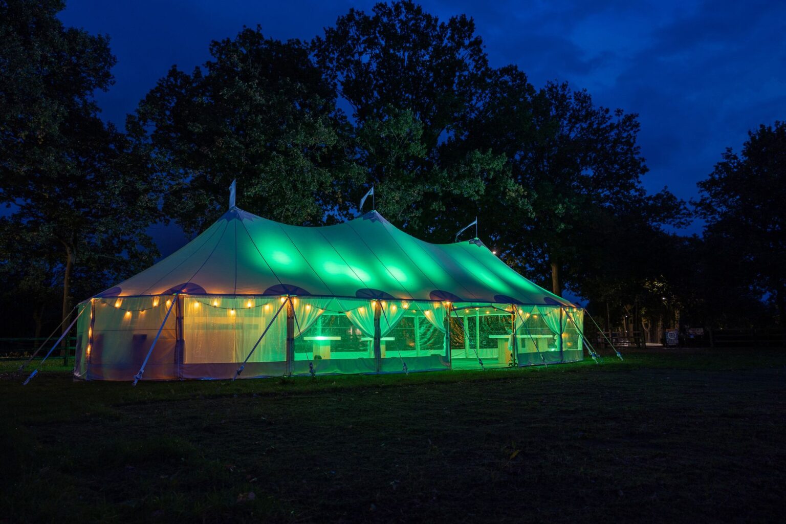 particulier feest inspiratie,feest organiseren ideeën,verjaardag feest inspiratie,tuinfeest inspiratie,feest tent huren 1